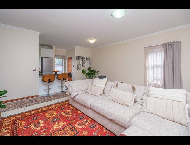 2 BEDROOM APARTMENT FOR SALE IN SAXONWOLD